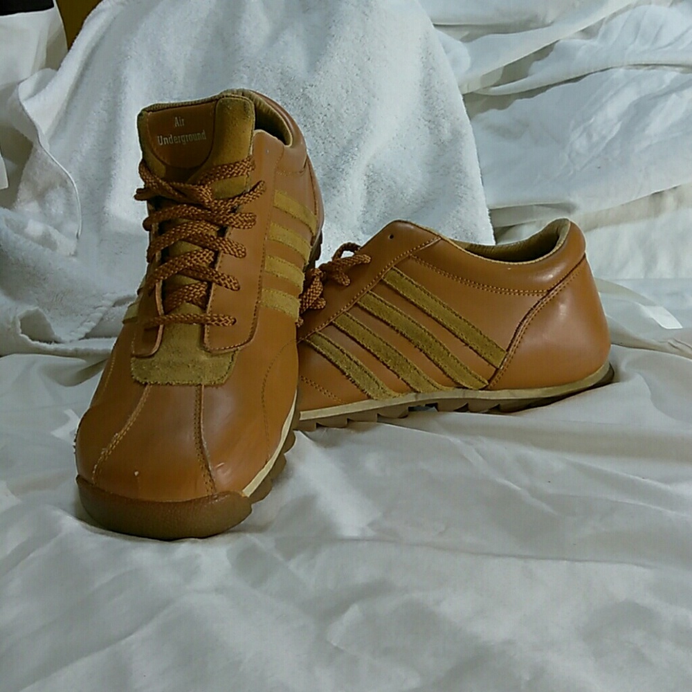 Air Underground mens shoes